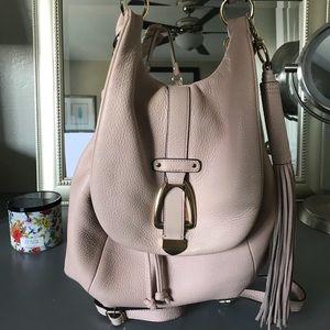 GILI shoulder bag and backpack